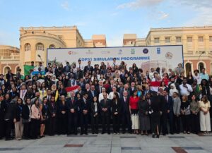 مشاركة نورين السيد طالبة القانون بالجامعة الألمانية في المحاكاة الدولية للمناخ «COP 31»