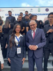 مشاركة نورين السيد طالبة القانون بالجامعة الألمانية في المحاكاة الدولية للمناخ «COP 31»